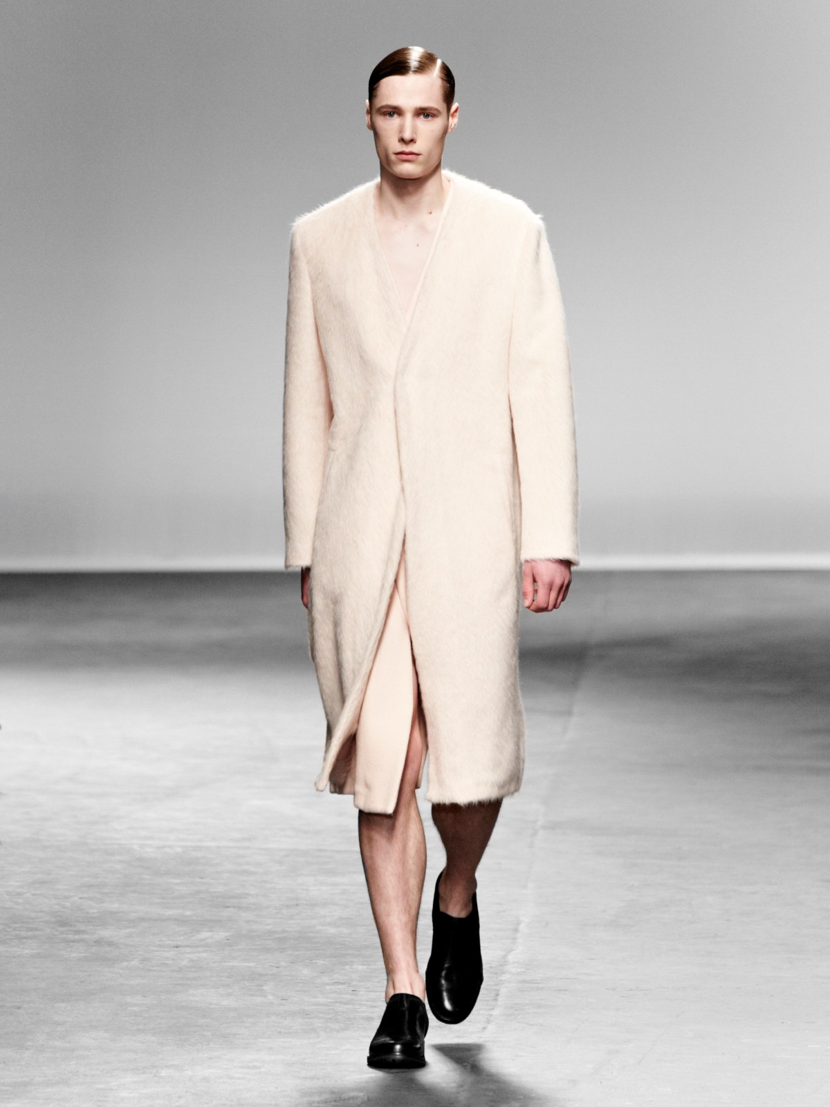 JWA_M_AW13_Runway_26_PRINT